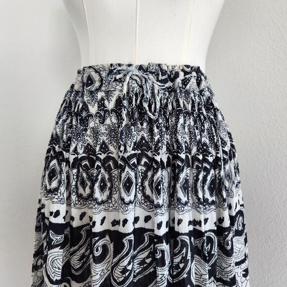Vintage 90s Black White Paisley Print Tiered Boho Prairie Midi Skirt L - Picture 2 of 9